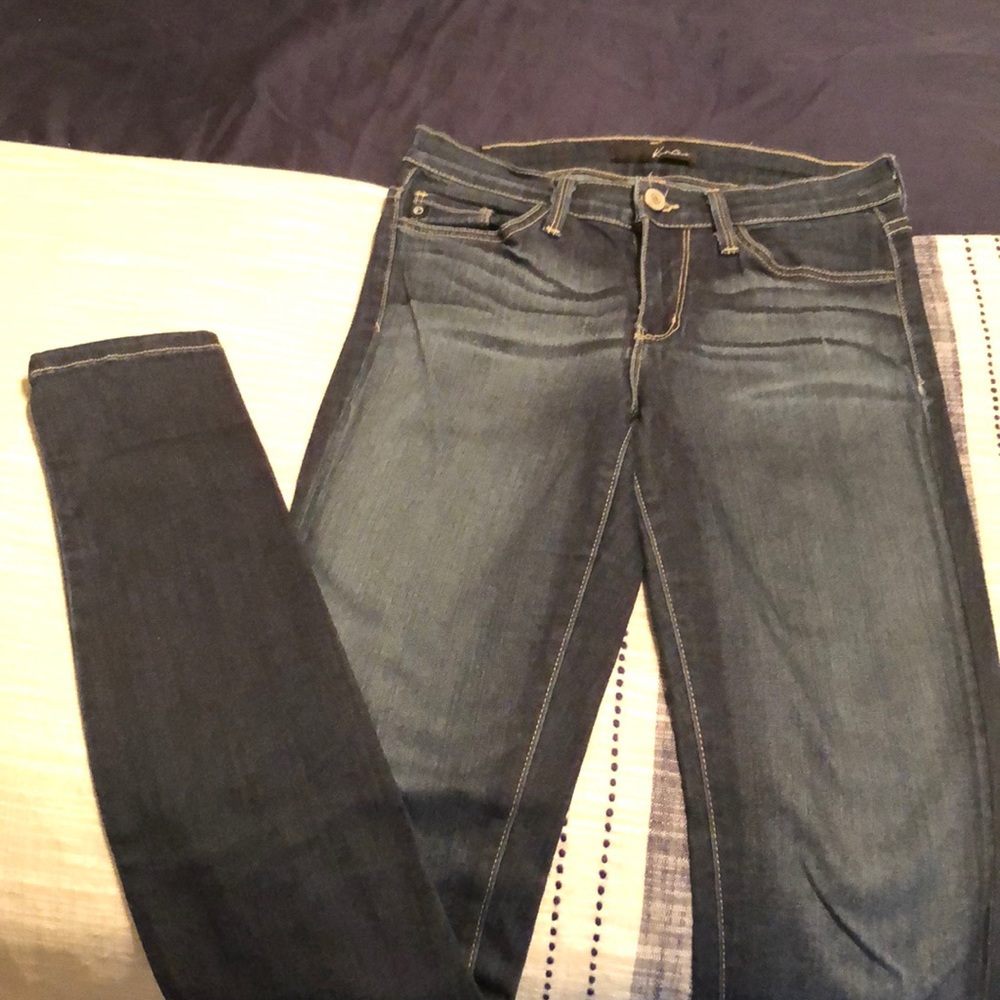 Skinny jeans